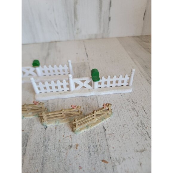 Vintage white picket fence red cardinal bird set village accessory Xmas - Picture 5 of 8